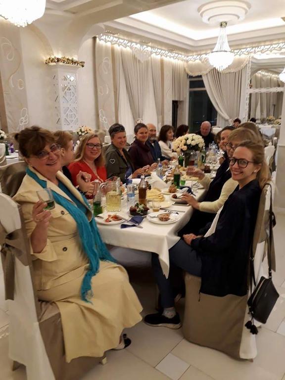 Lux Palace Hotel Kutaisi Bagian luar foto